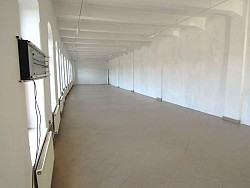 Nieruchomoci Bielsko-Biaa Do wynajcia lokal uytkowy w cisym centrum, 1 pitro, due okna