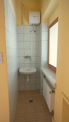 Nieruchomoci Bielsko-Biaa Biuro z duym parkingiem - blisko Centrum / atwy dojazd 