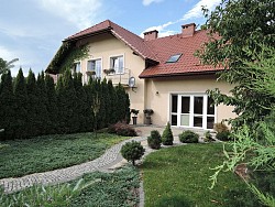 Nieruchomoci Bielsko-Biaa Do sprzedania w wietnej lokalizacji Budynek Mieszkalno - handlowy, obecnie Centrum Ogrodnicze