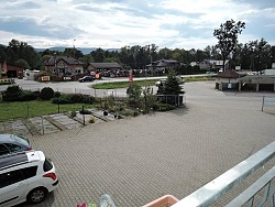 Nieruchomoci Bielsko-Biaa Do sprzedania w wietnej lokalizacji Budynek Mieszkalno - handlowy, obecnie Centrum Ogrodnicze