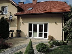 Nieruchomoci Bielsko-Biaa Do sprzedania w wietnej lokalizacji Budynek Mieszkalno - handlowy, obecnie Centrum Ogrodnicze