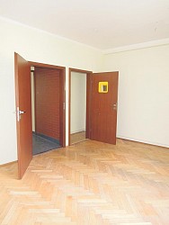 Nieruchomoci Bielsko-Biaa adne biuro blisko Ratusza 