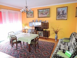 Nieruchomoci Bielsko-Biaa Do sprzedania w centrum Wisy budynek mieszkalno-usugowy