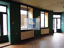 Nieruchomoci Bielsko-Biaa Lokal w cisym centrum/ Idealny pod dziaalno handlow/usugow