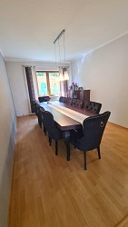 Nieruchomoci Bielsko-Biaa  Dom z piknym ogrodem w malowniczej okolicy 