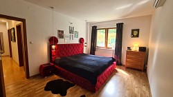 Nieruchomoci Bielsko-Biaa  Dom z piknym ogrodem w malowniczej okolicy 