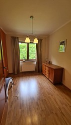 Nieruchomoci Bielsko-Biaa  Dom z piknym ogrodem w malowniczej okolicy 