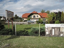 Nieruchomoci Bielsko-Biaa Do sprzedania w wietnej lokalizacji Budynek Mieszkalno - handlowy, obecnie Centrum Ogrodnicze