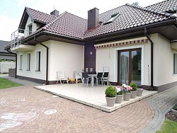 Nieruchomoci Bielsko-Biaa Do sprzedania Nowy, solidny parterowy dom salon + 5 pokoi, wietna lokalizacja