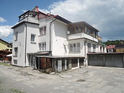 Nieruchomoci Bielsko-Biaa Do sprzedania w centrum Wisy budynek mieszkalno-usugowy